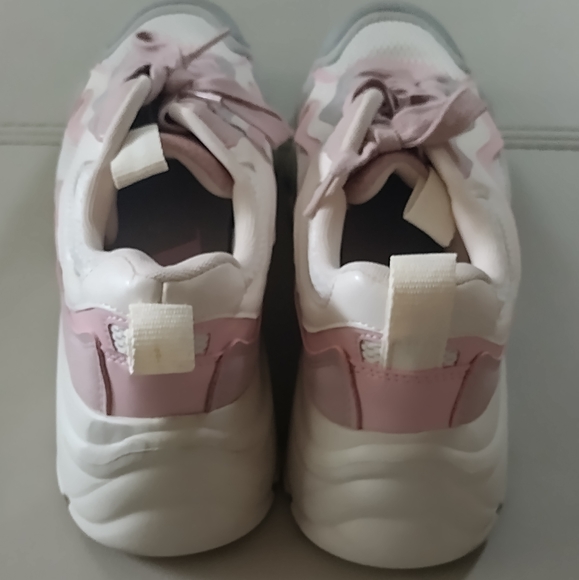 Zara Lug Sole Pieced Platform Sneakers, Size 8.5 Multi-Color - Picture 3 of 3